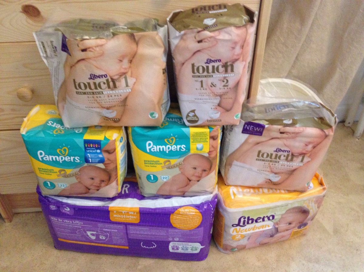 pampers sensitive chusteczki nawilżane 4x56 szt