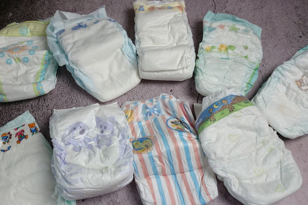 pampers 4+ ceneo 56 szt