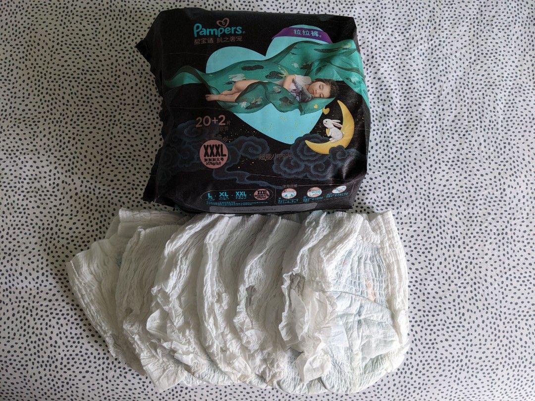 Canpol Babies Night Dreams 22/501 Ortodontyczny smoczek silikonowy 6-18m